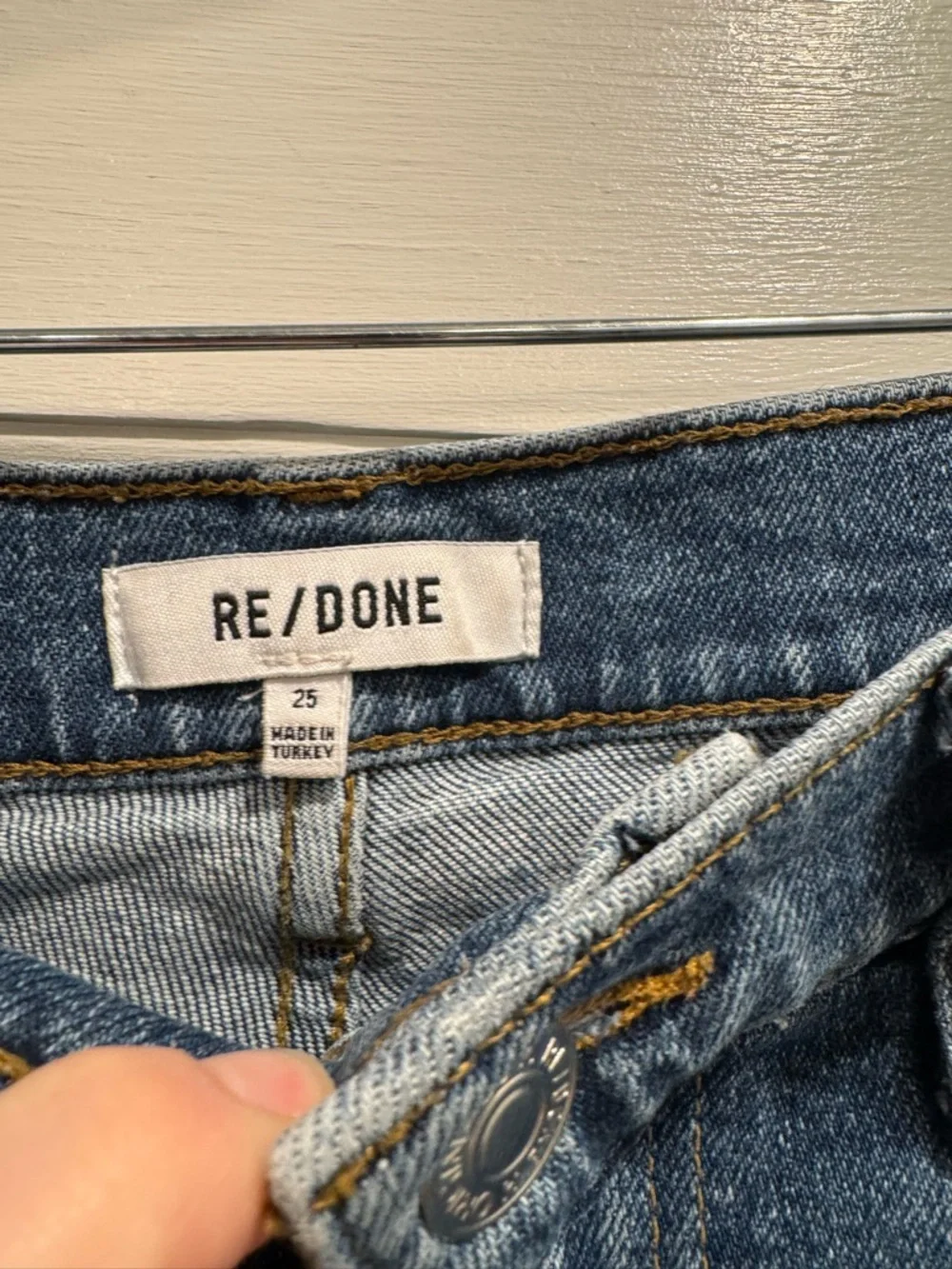 Re/Done RE/DONE High Rise Stretch Reissue Stovepipe Denim 25 Straight Leg 90s - Picture 6 of 9